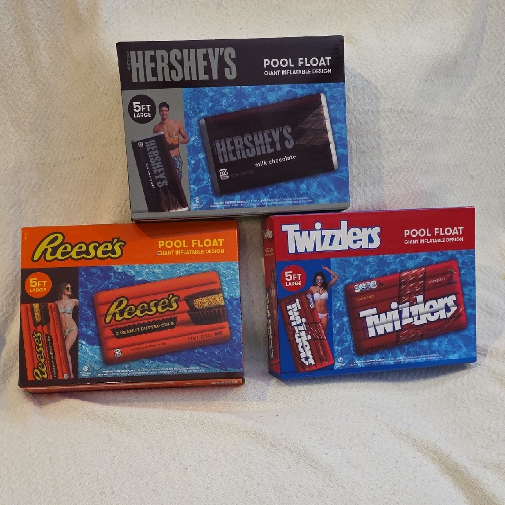 Hershey's, Reese's, and Twizzlers Pool Float Set